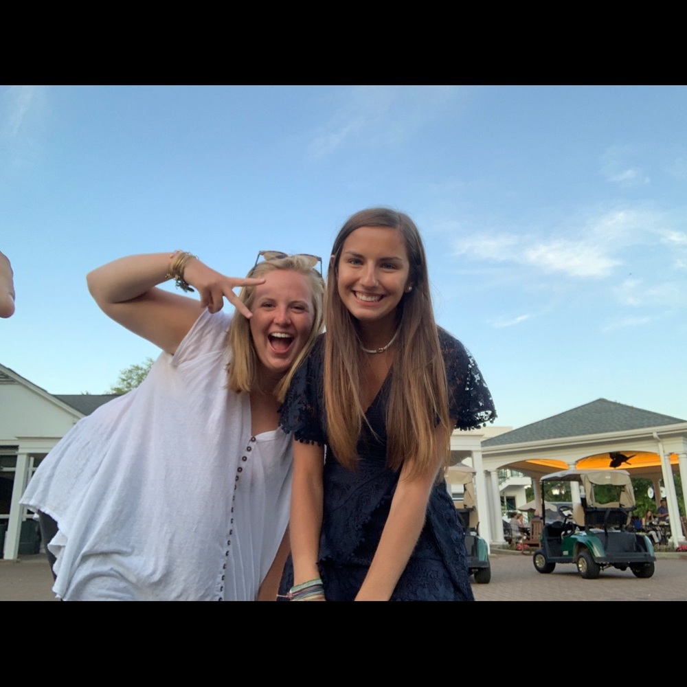 Meet your Posher, Olivia